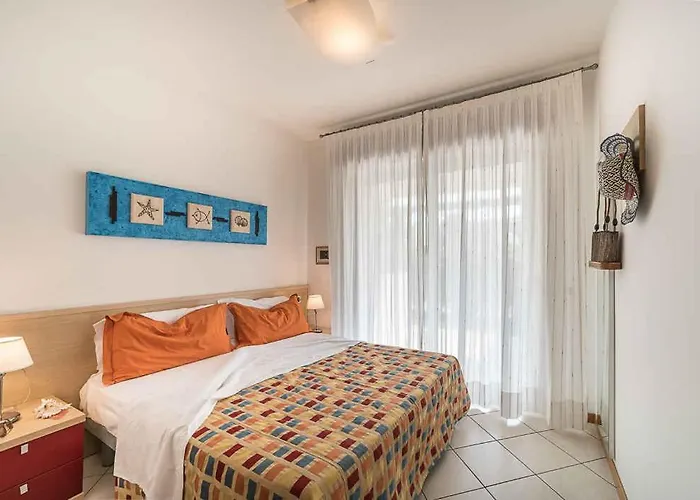 In 53433 ביביונה